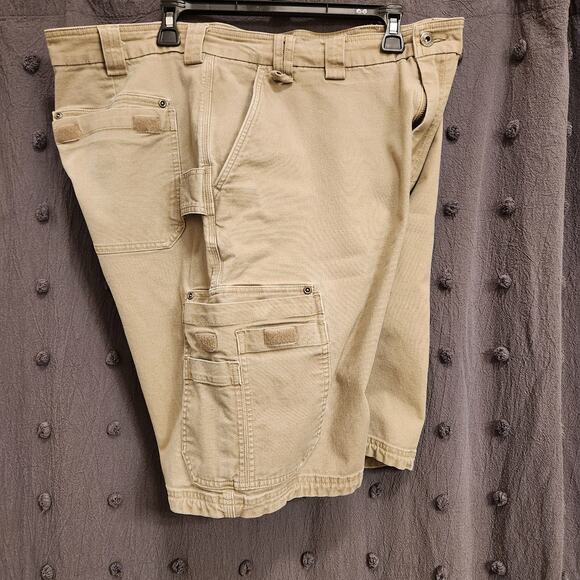 DULUTH TRADING CO Shorts Mens 40 (42) Tan 12" Cargo Heavy Pockets Flex Fire Hose - Picture 9 of 12